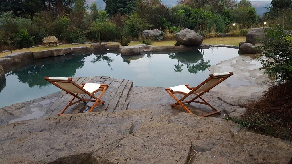 Rockwood Earth Lodge Champagne Valley Esterno foto