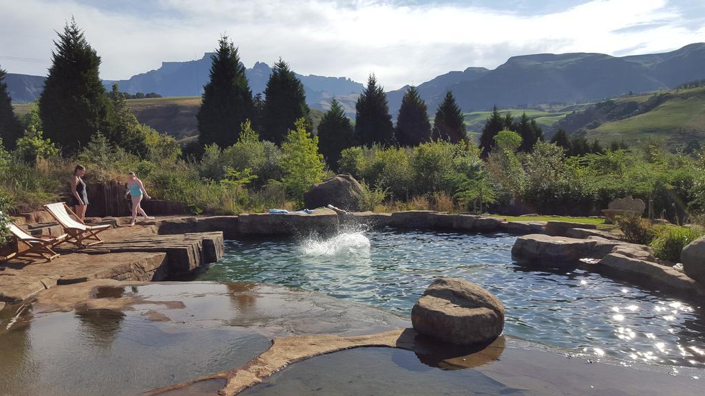 Rockwood Earth Lodge Champagne Valley Esterno foto
