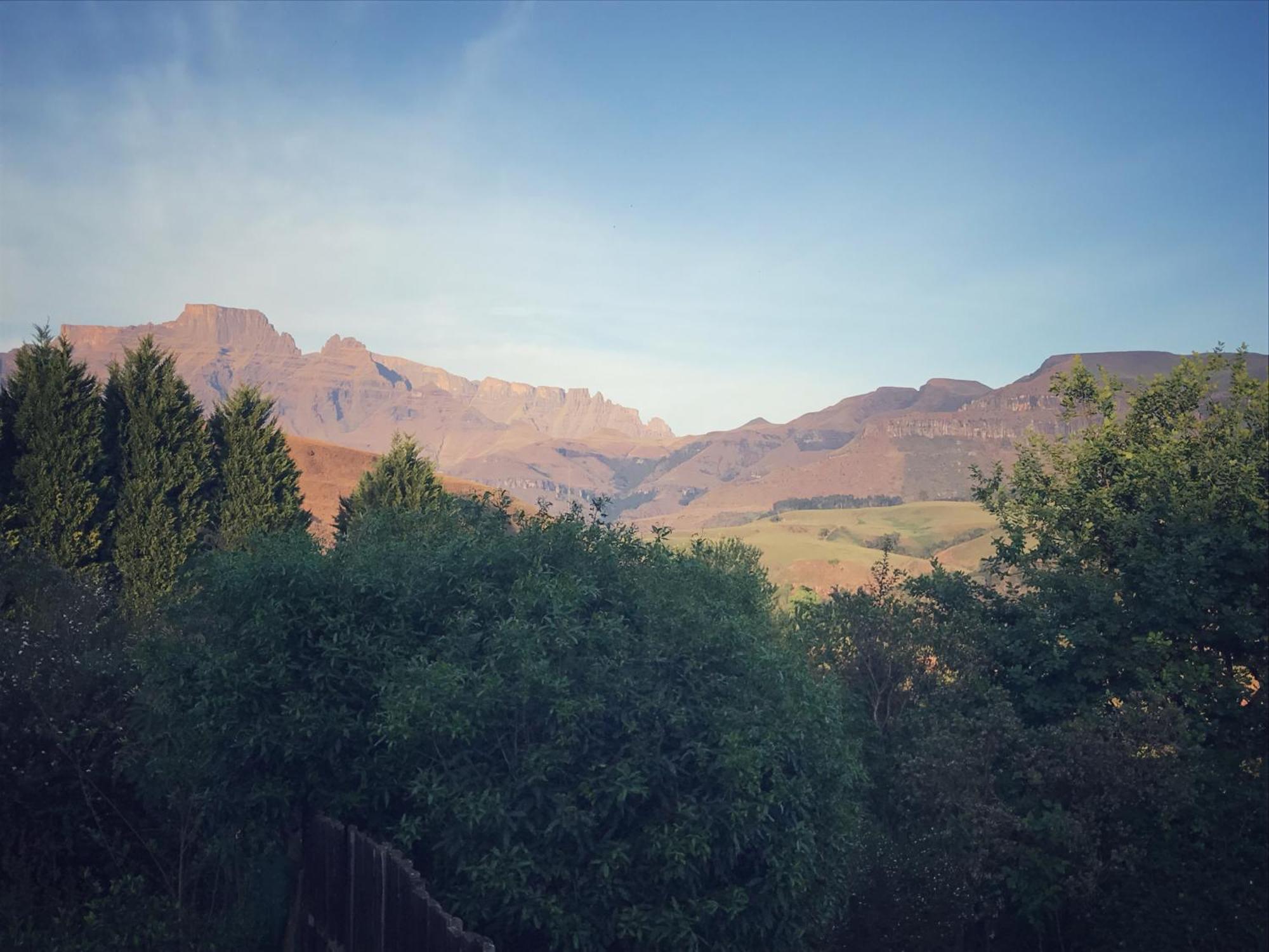 Rockwood Earth Lodge Champagne Valley Esterno foto